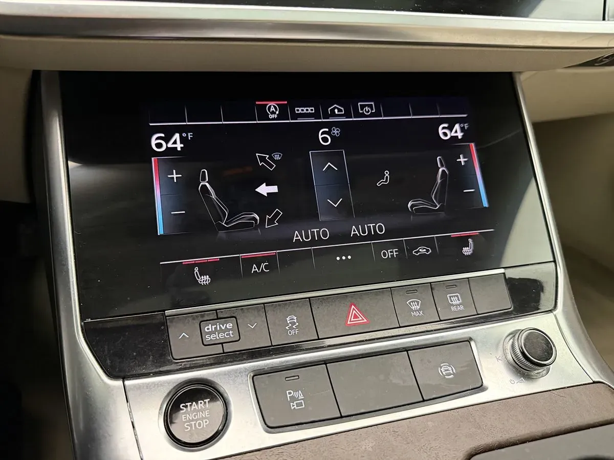 Audi A6 photo 33