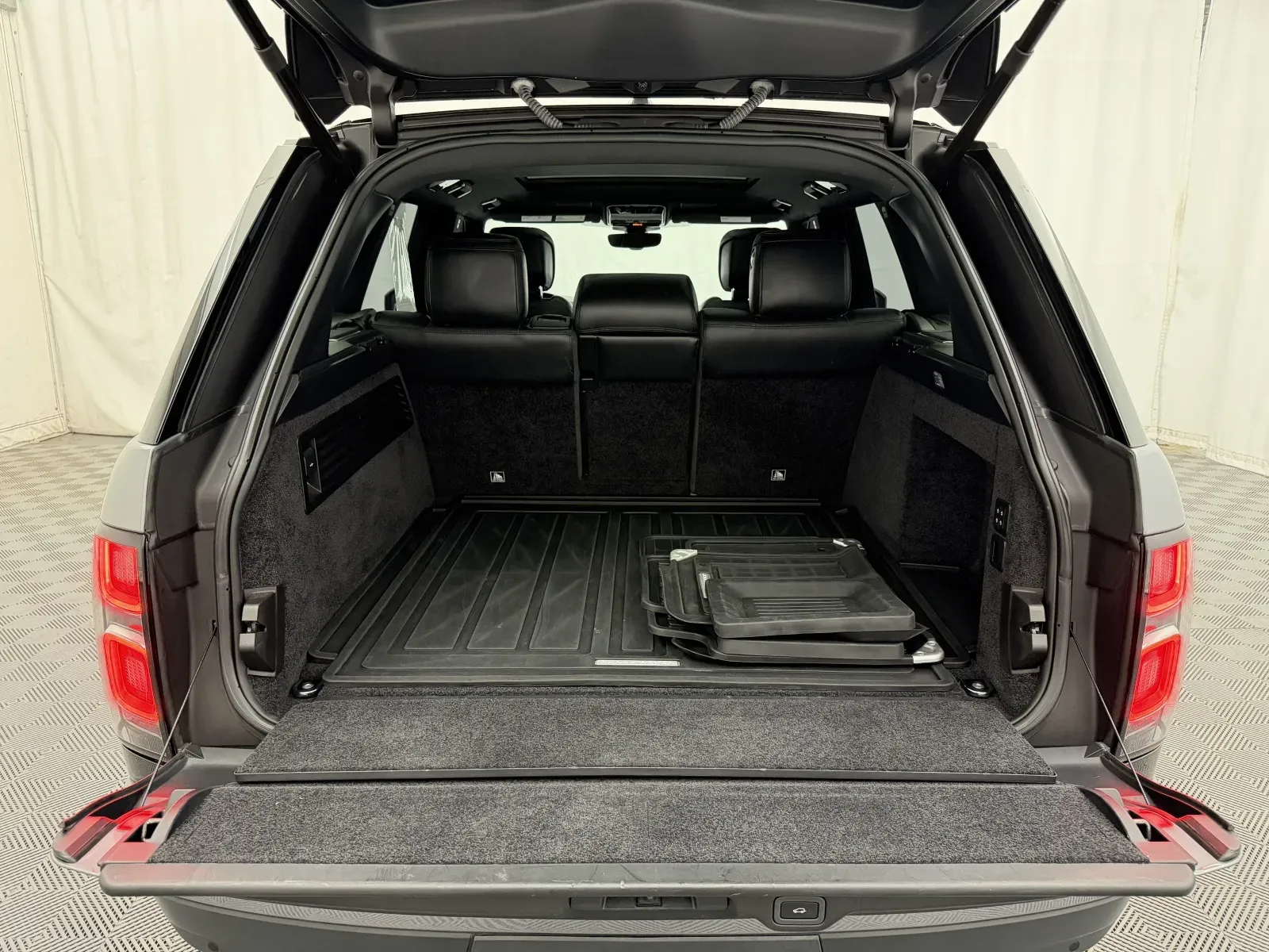 Land Rover Range Rover photo 52