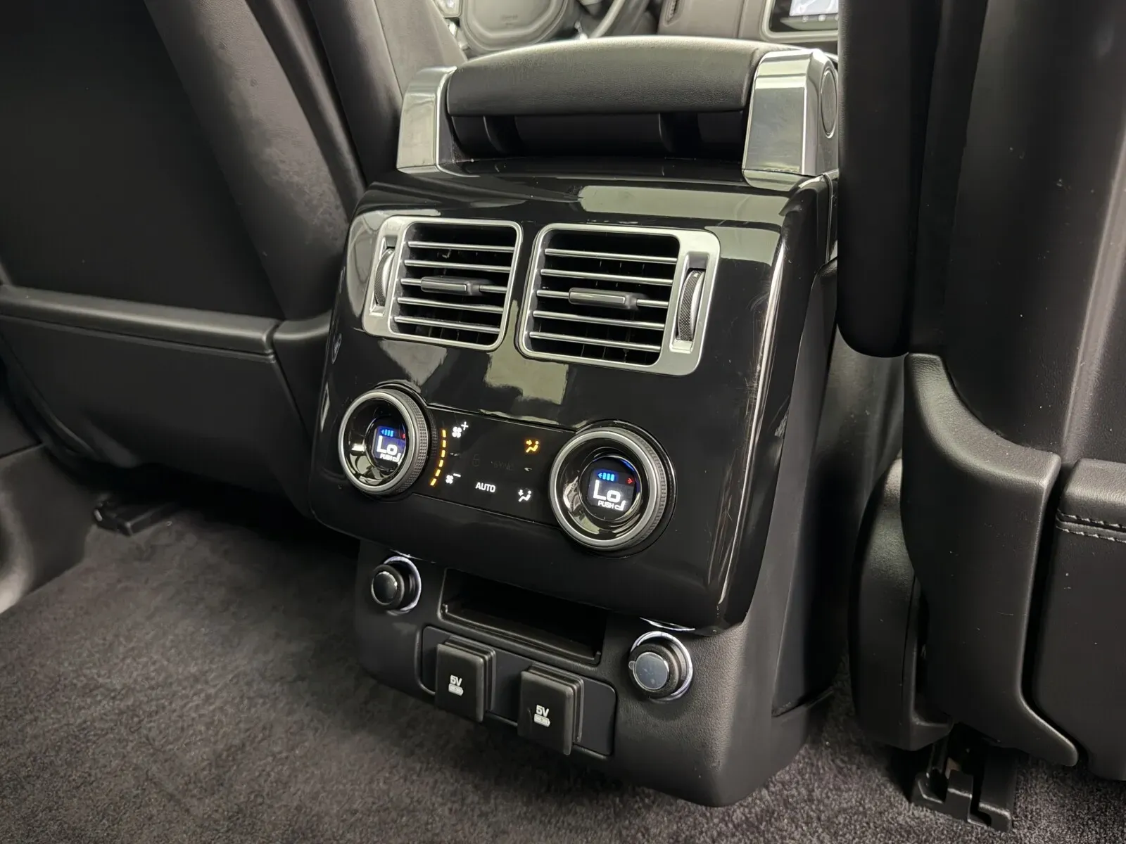 Land Rover Range Rover photo 48