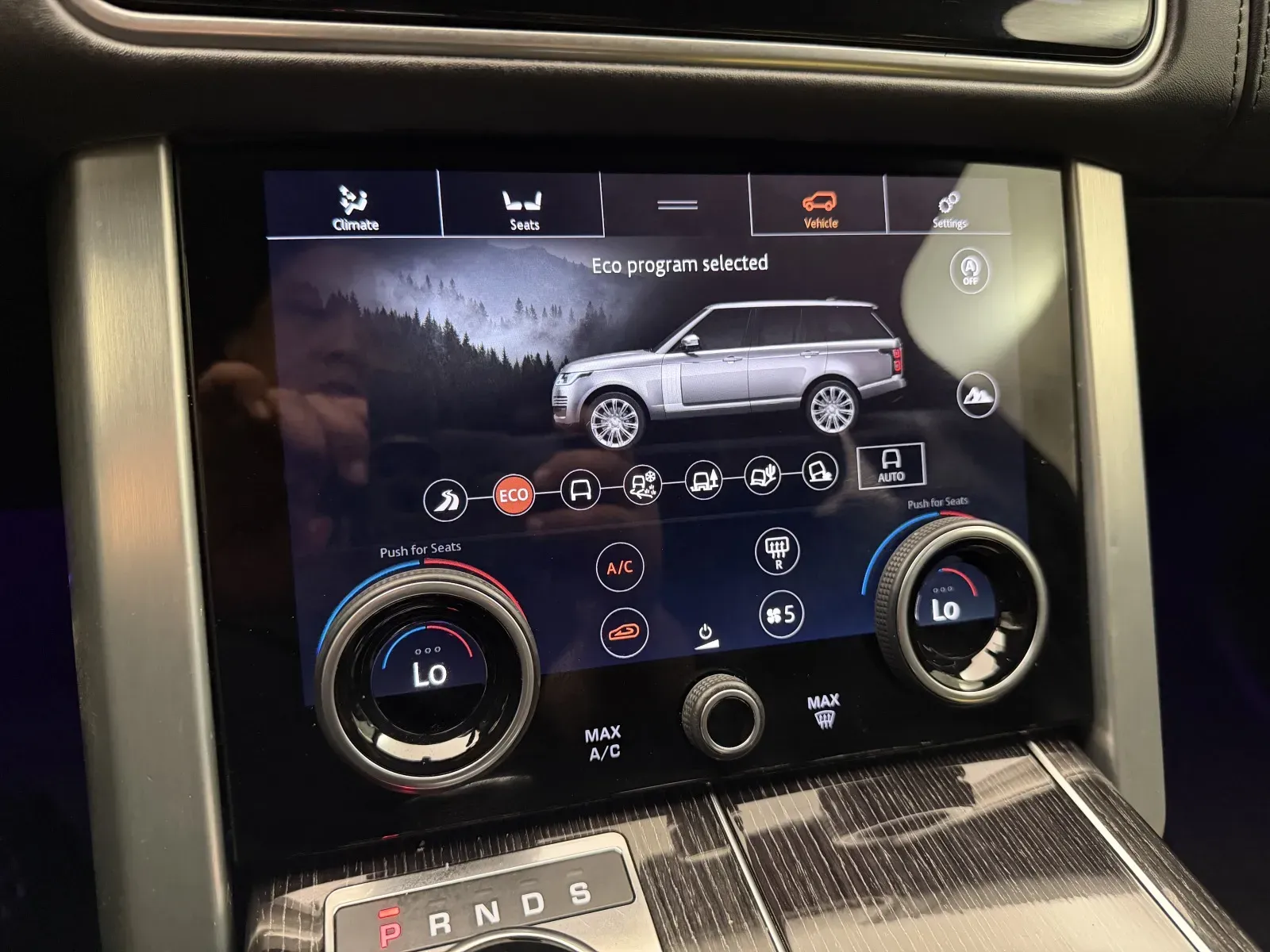 Land Rover Range Rover photo 48