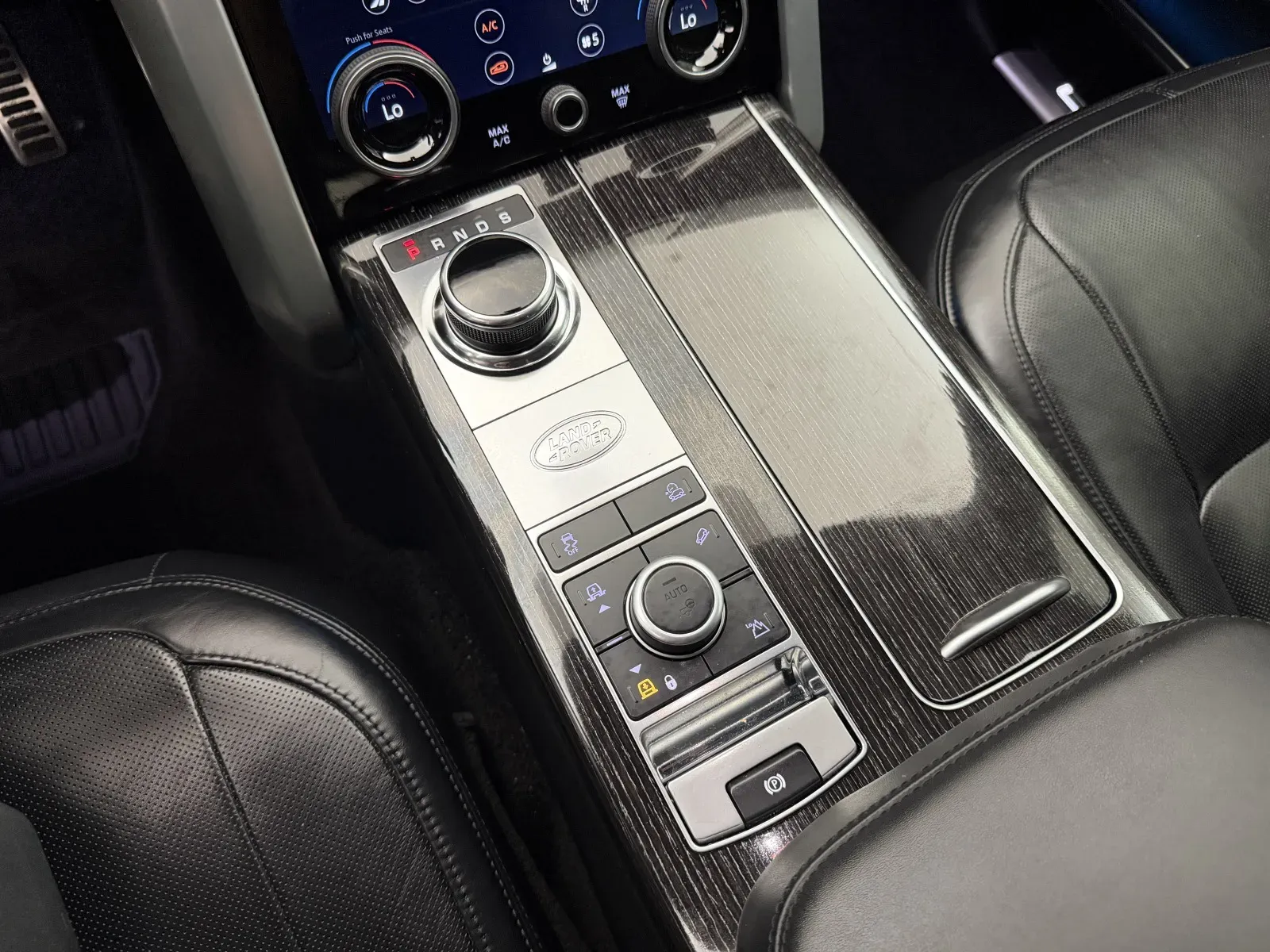 Land Rover Range Rover photo 53