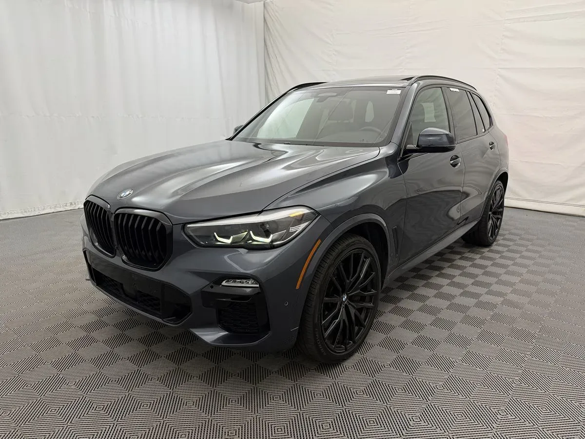 BMW X5 photo 2