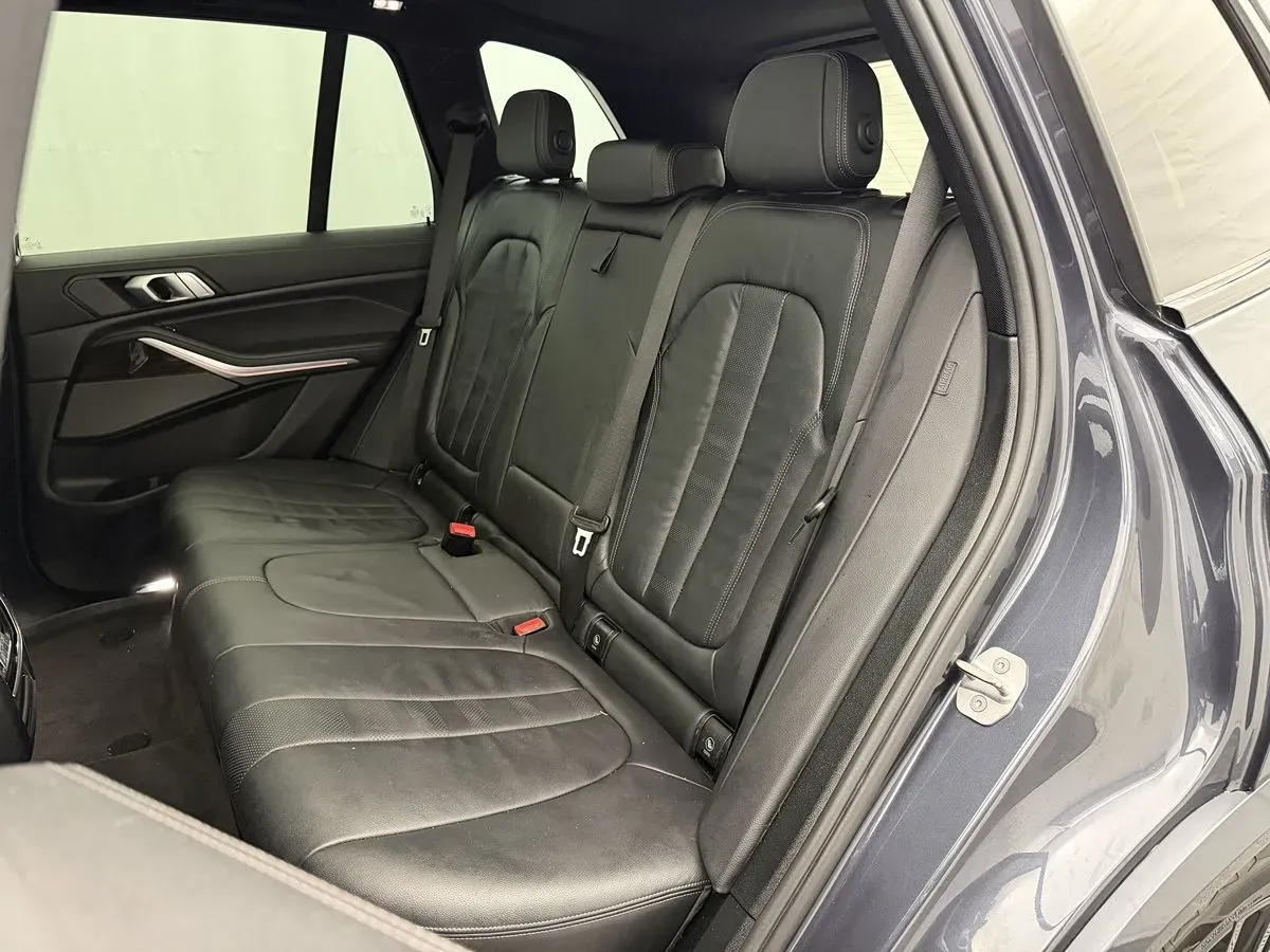 BMW X5 photo 33