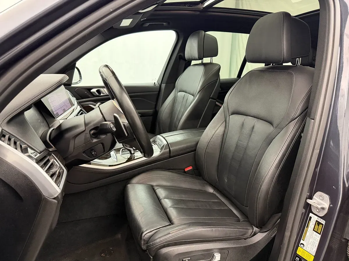 BMW X5 photo 10