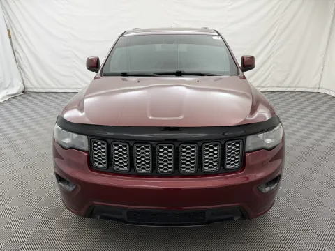 Another view of 2017 Jeep Grand Cherokee Altitude for sale in Arlington Heights, IL at Autos of Chicago