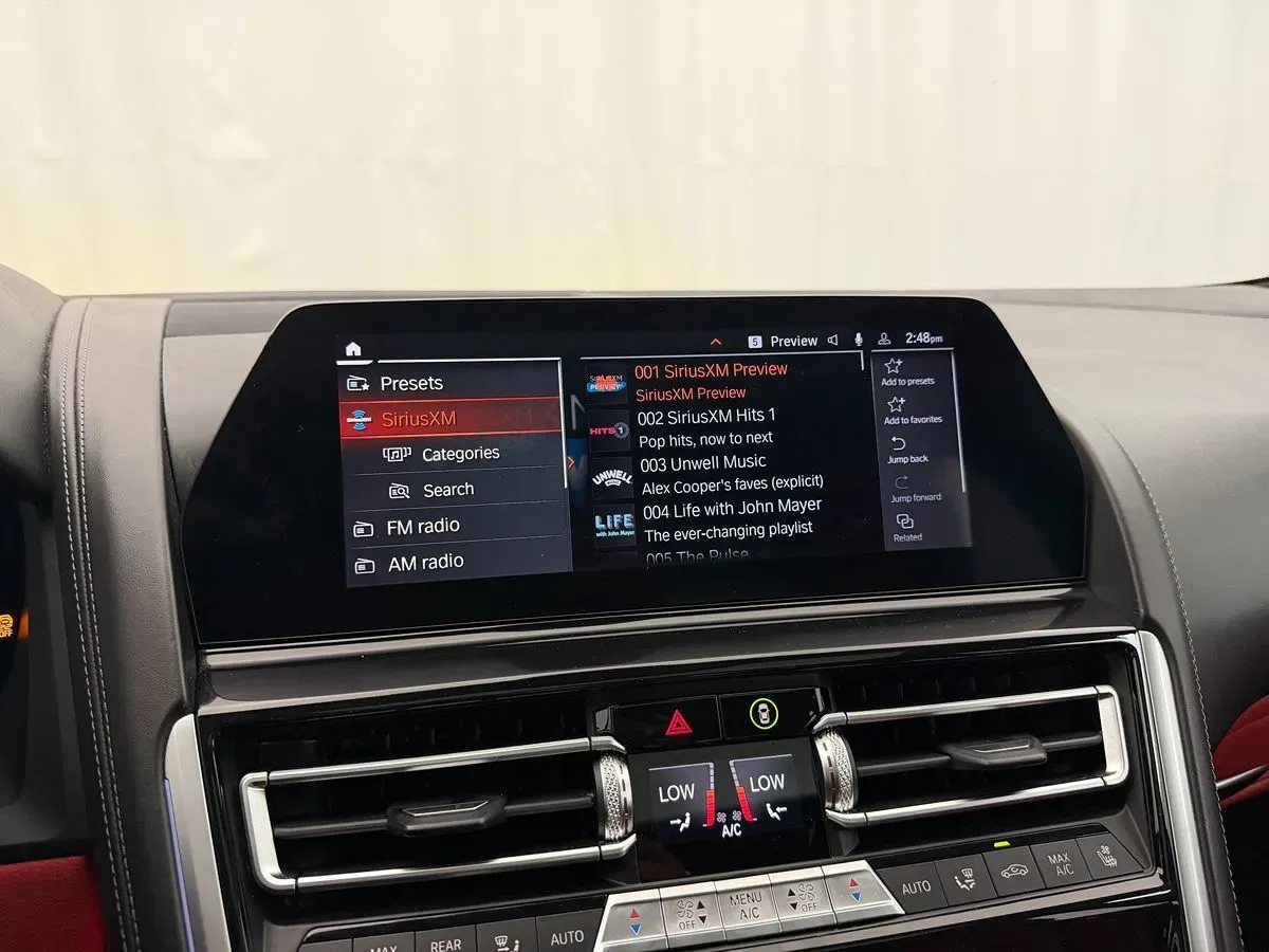 BMW 8 Series photo 26
