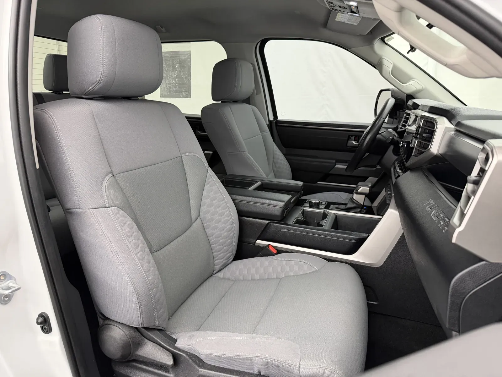 Toyota Tundra photo 38