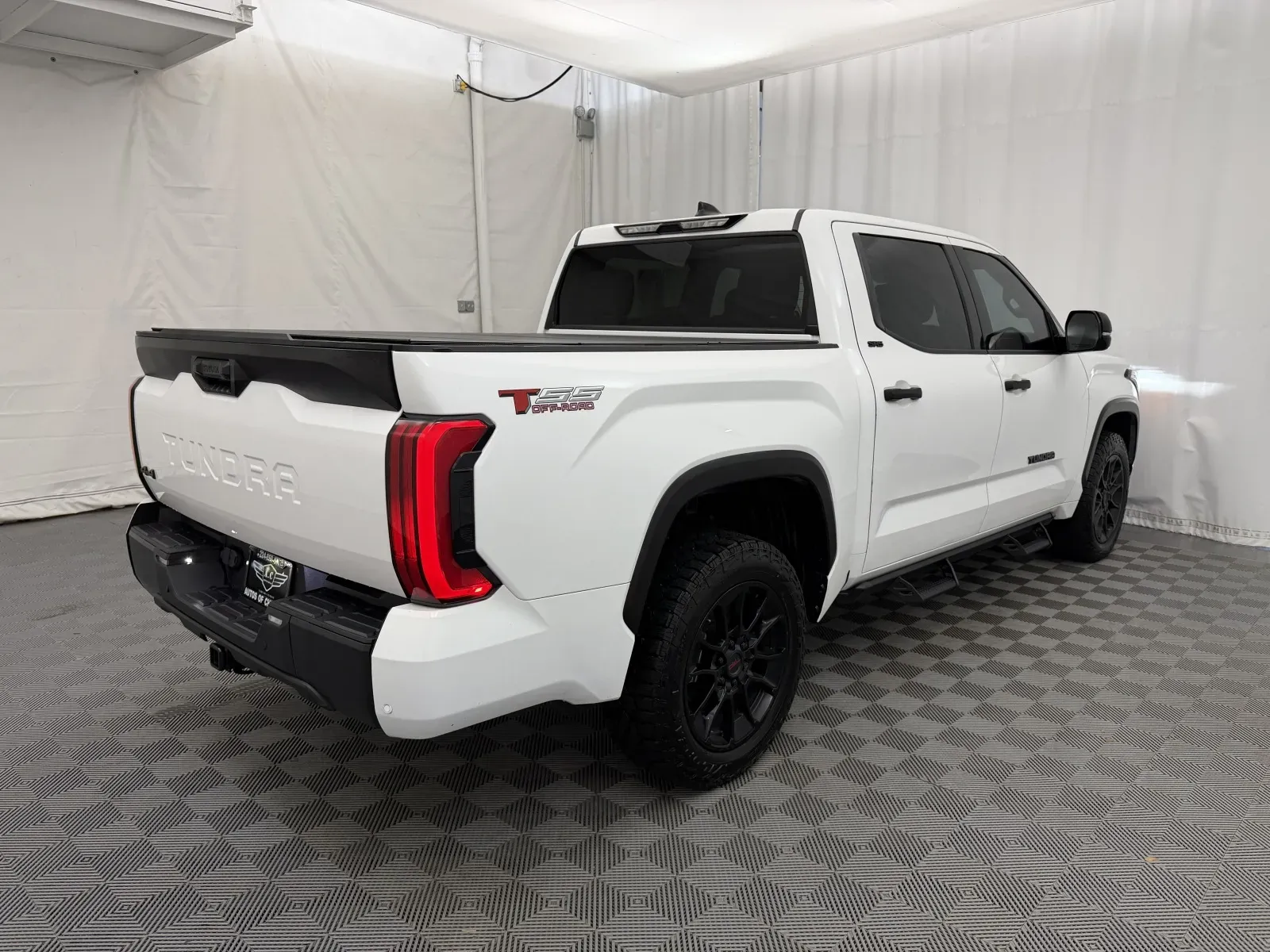Toyota Tundra photo 5