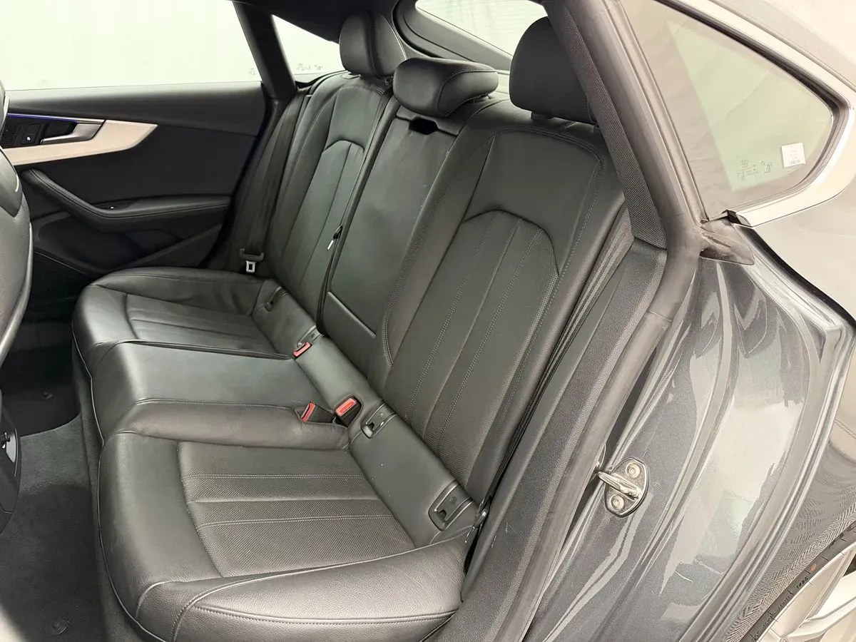 Audi S5 photo 43