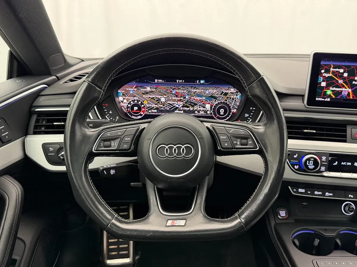 Audi S5 photo 11