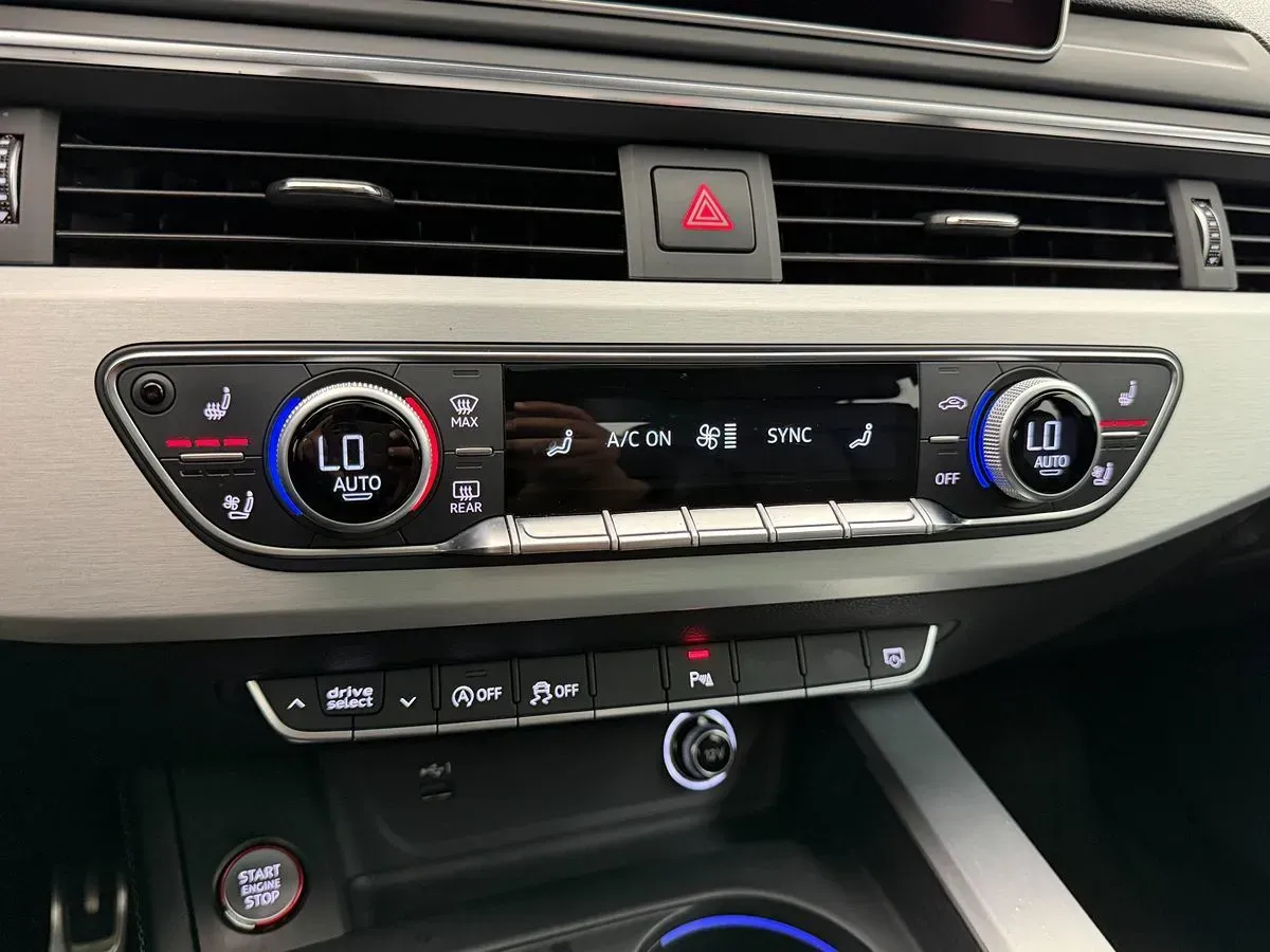 Audi S5 photo 38