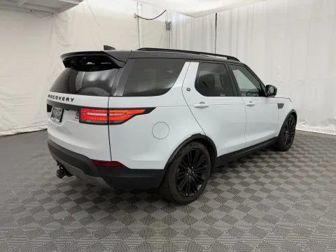 More photos of 2019 Land Rover Discovery HSE Luxury at Autos of Chicago, IL