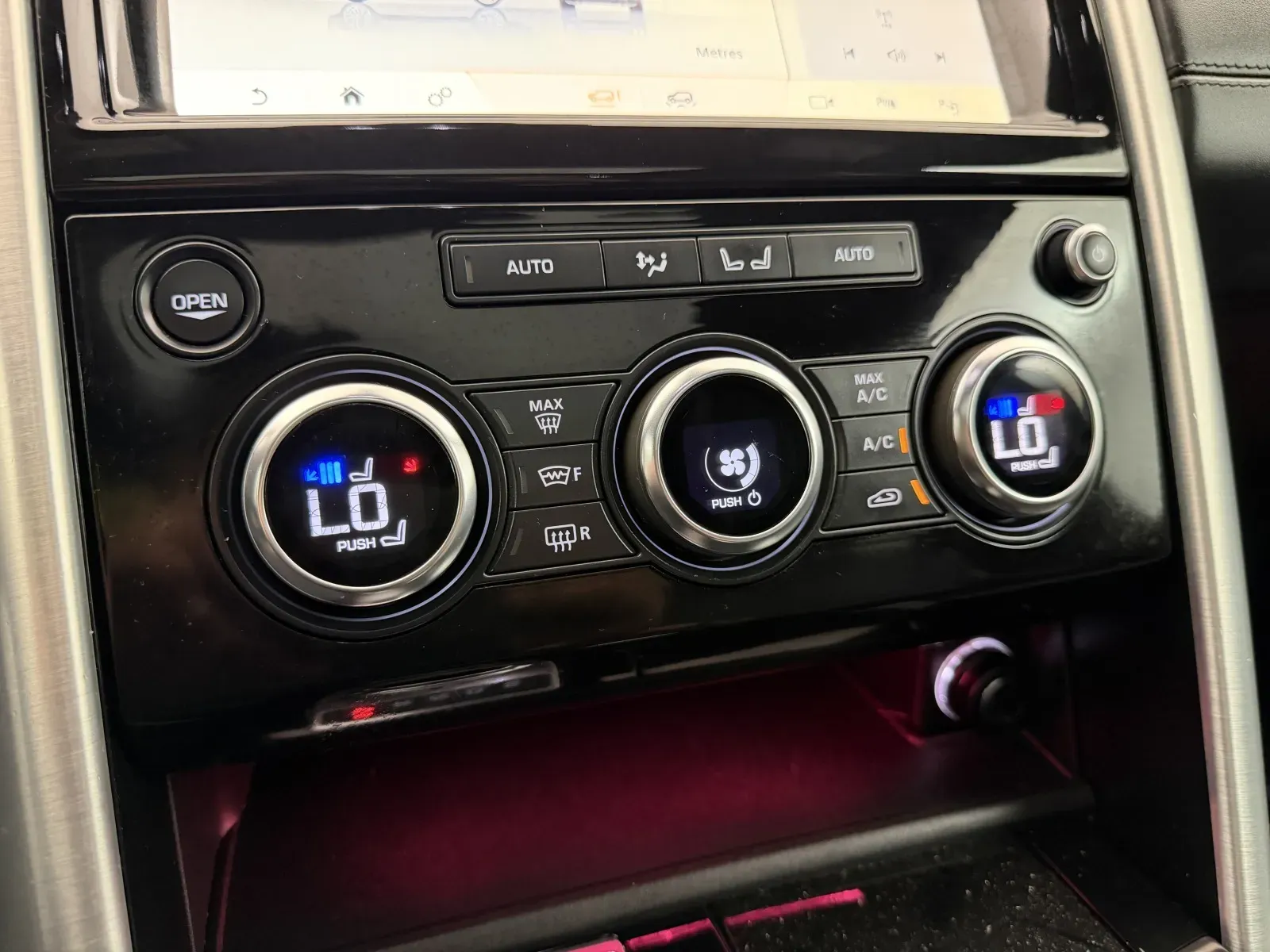 Land Rover Discovery photo 40