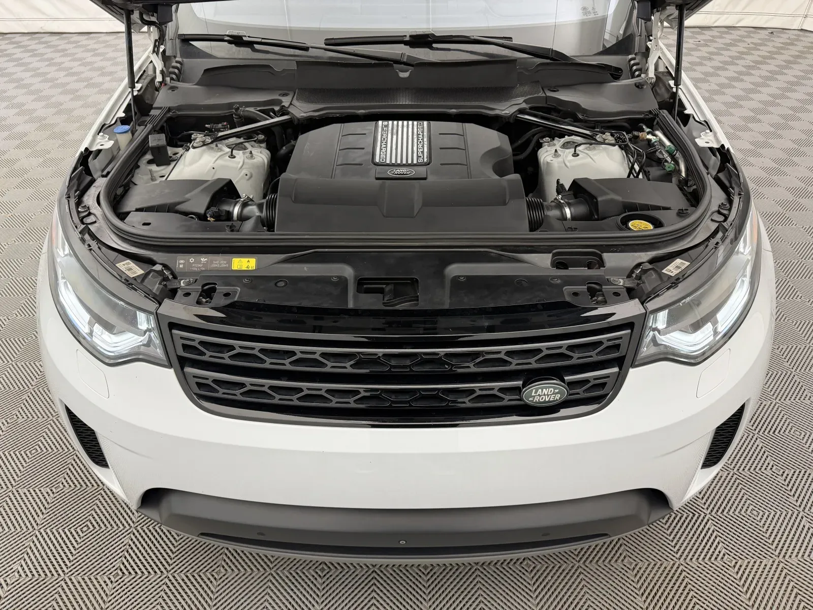 Land Rover Discovery photo 56