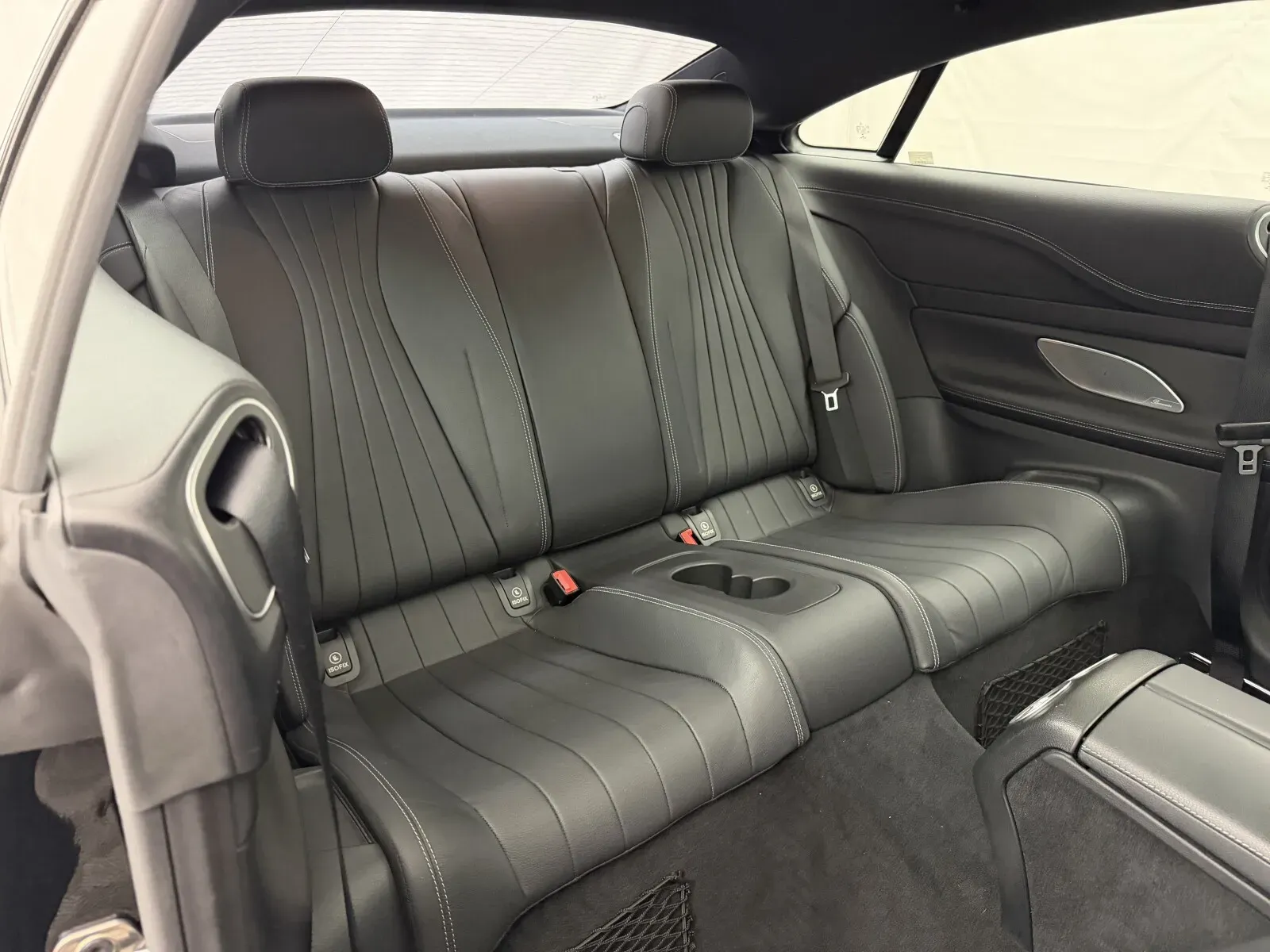 Mercedes-Benz E-Class photo 41