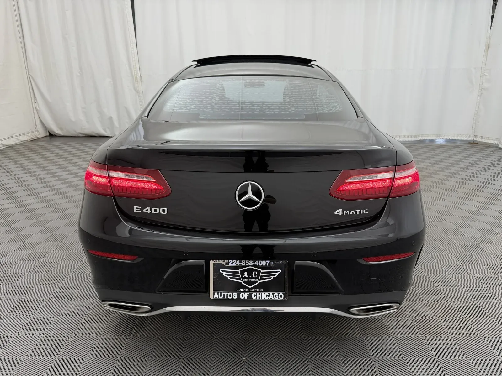 Mercedes-Benz E-Class photo 6