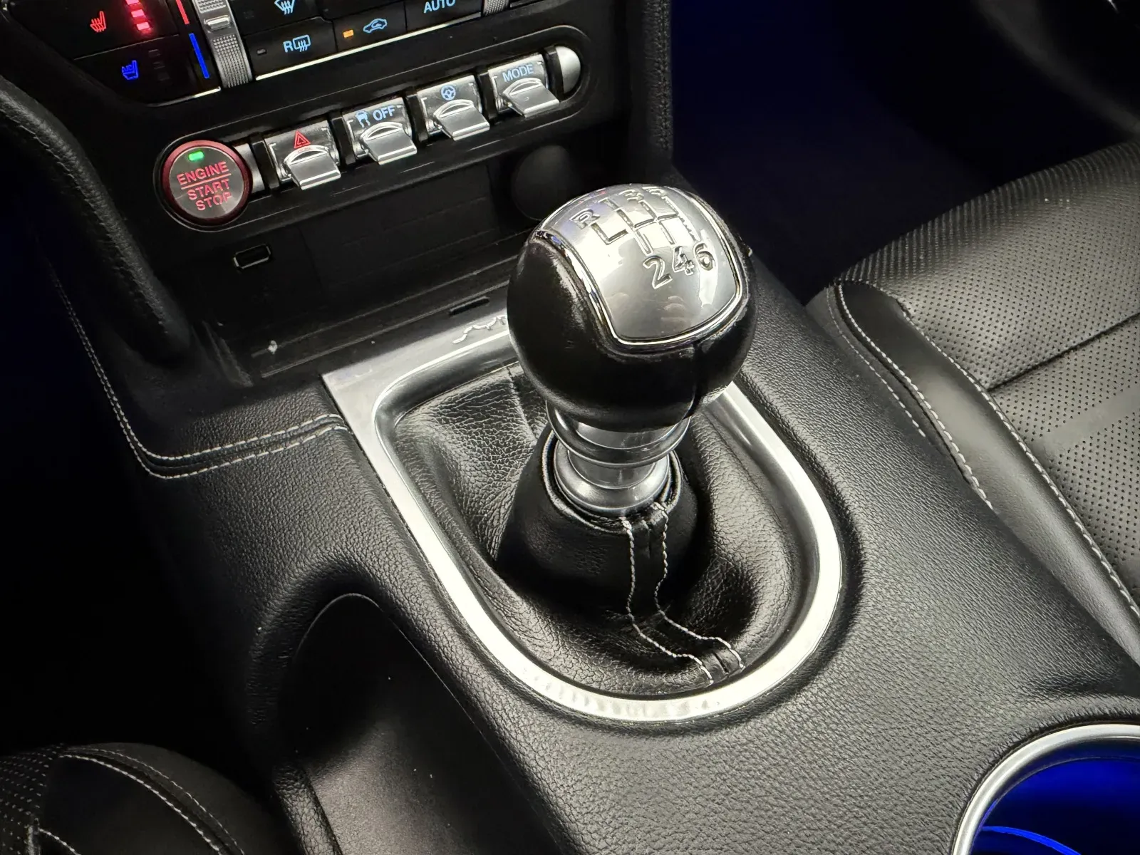 Ford Mustang photo 38