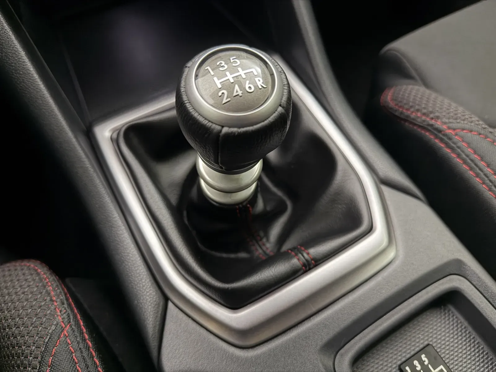 Subaru WRX photo 27