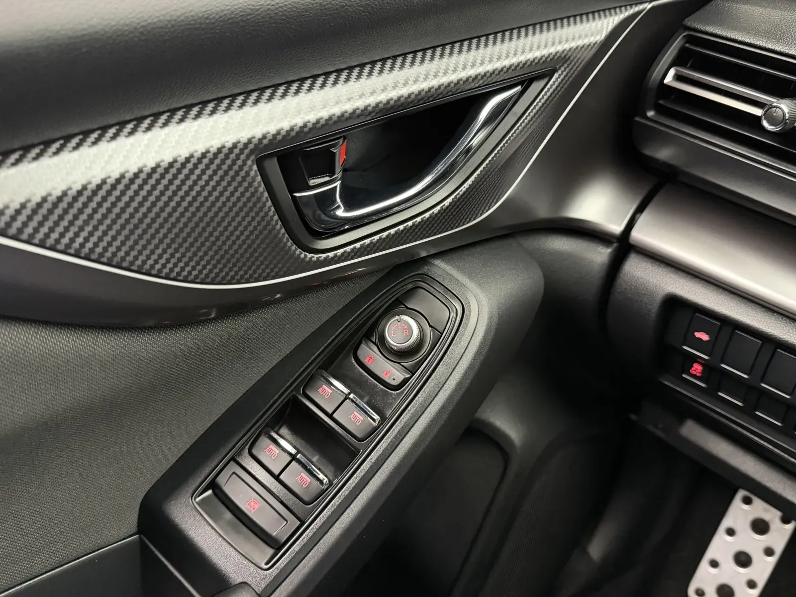 Subaru WRX photo 15