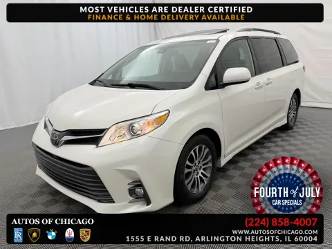 White 2019 Toyota Sienna XLE Auto Access Seat for sale in Arlington Heights, IL