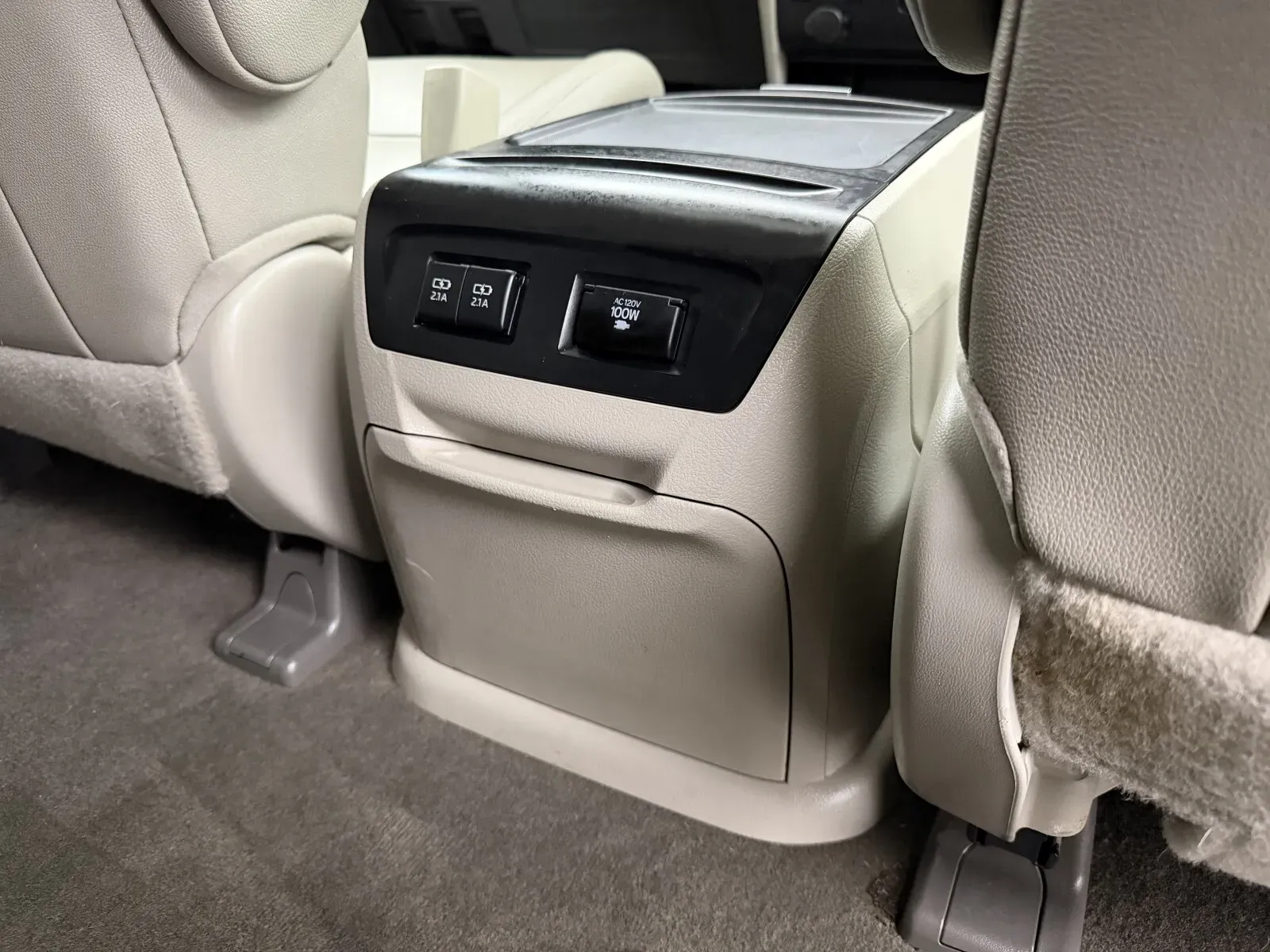 Toyota Sienna photo 27