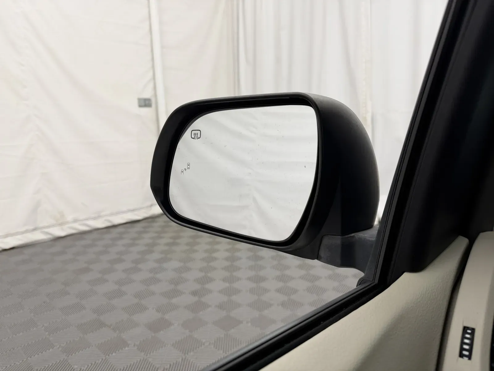 Toyota Sienna photo 17