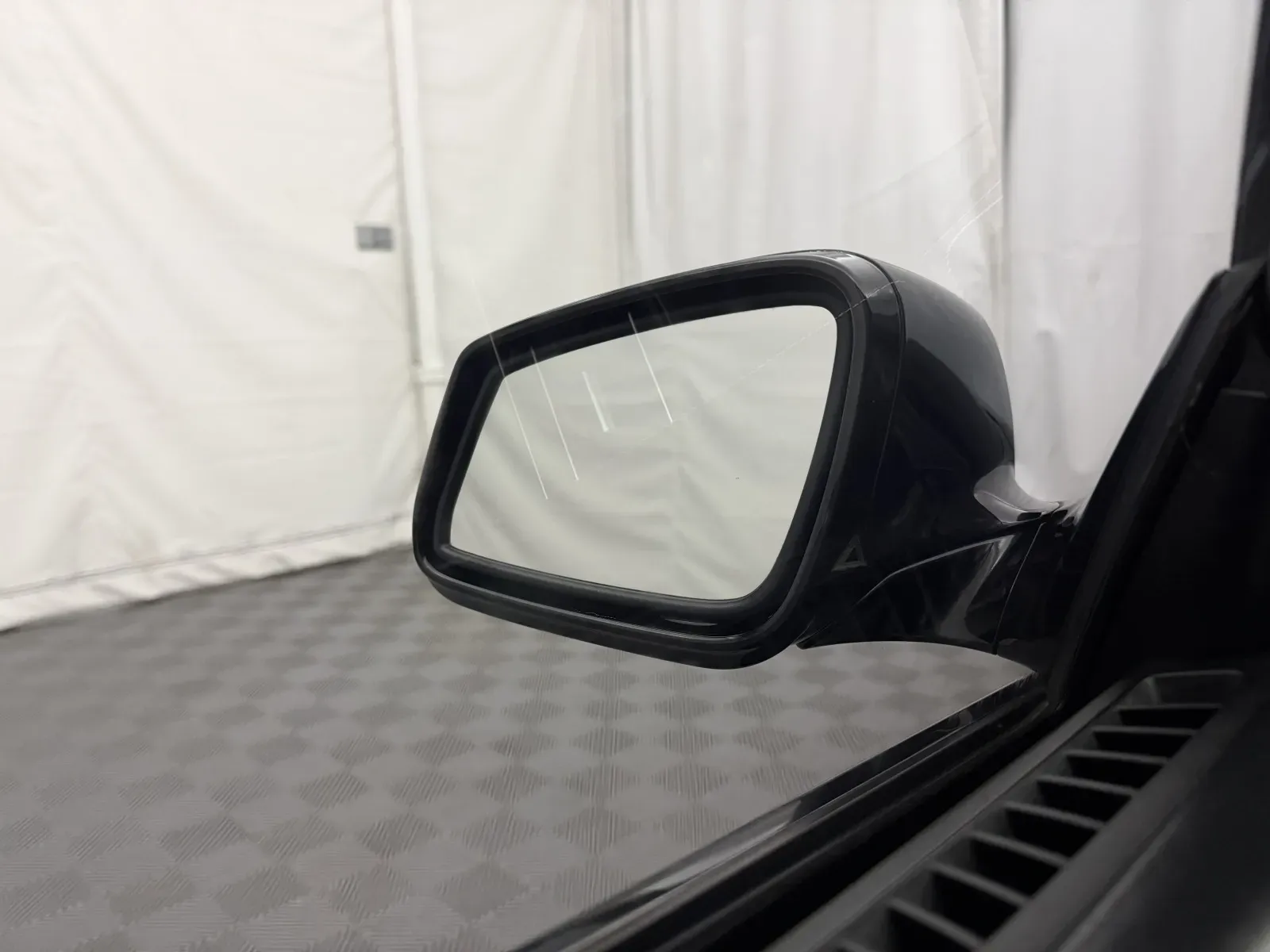 BMW 6 Series photo 19