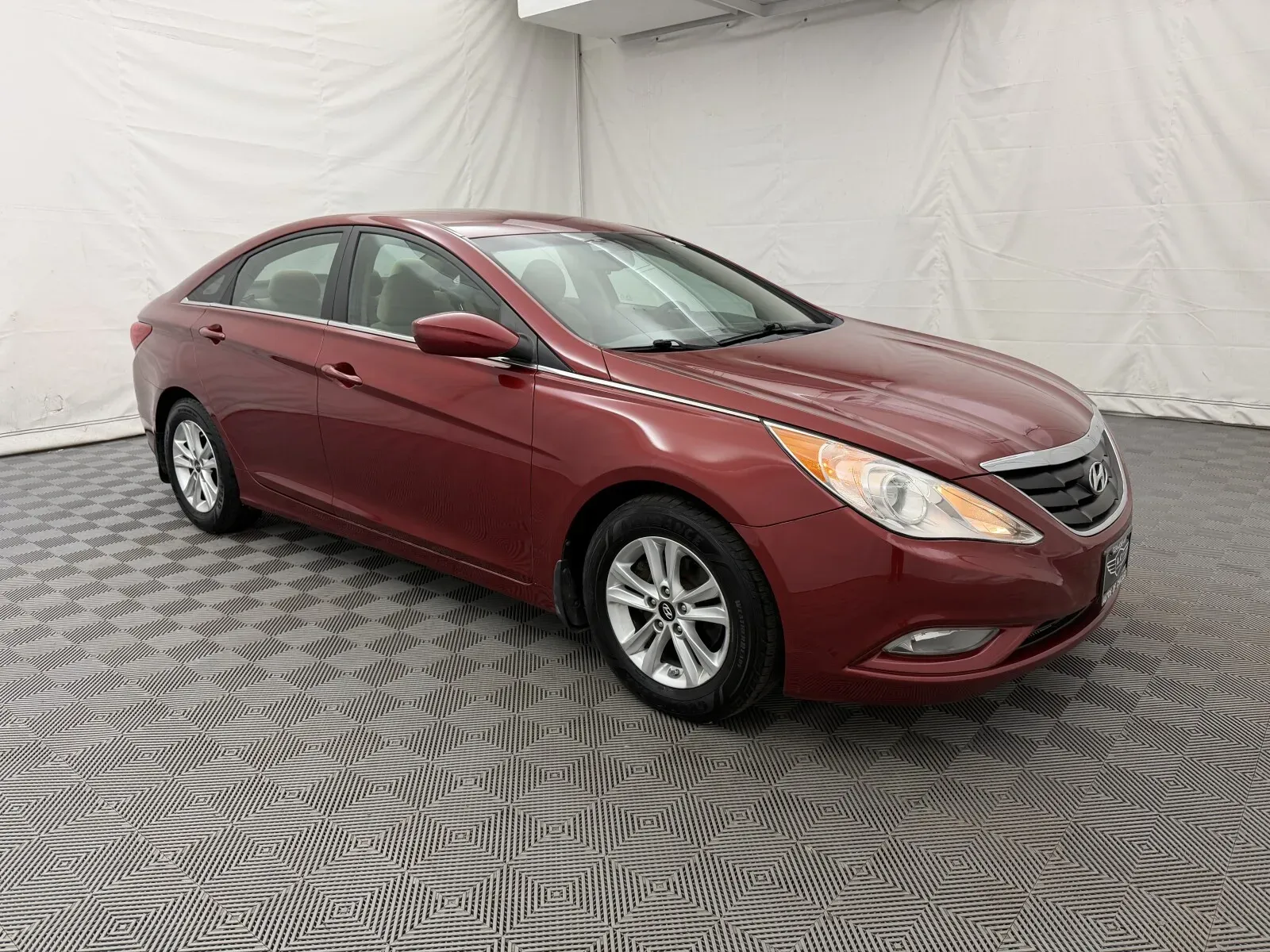 Hyundai Sonata photo 4