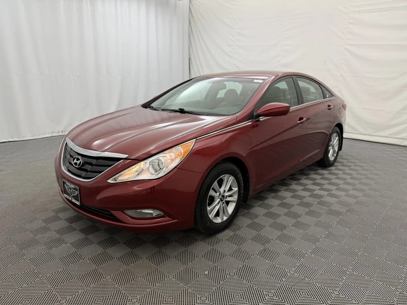 Hyundai Sonata photo 2