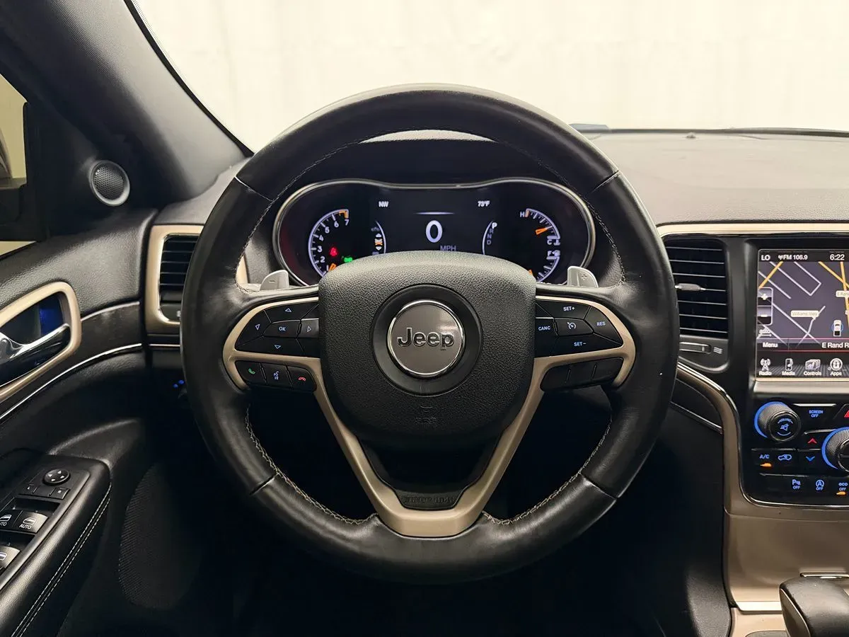 Jeep Grand Cherokee photo 10