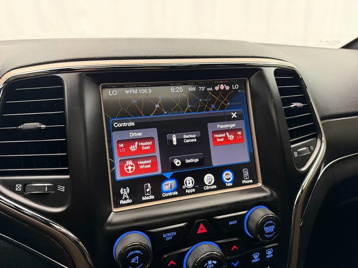 Jeep Grand Cherokee photo 21