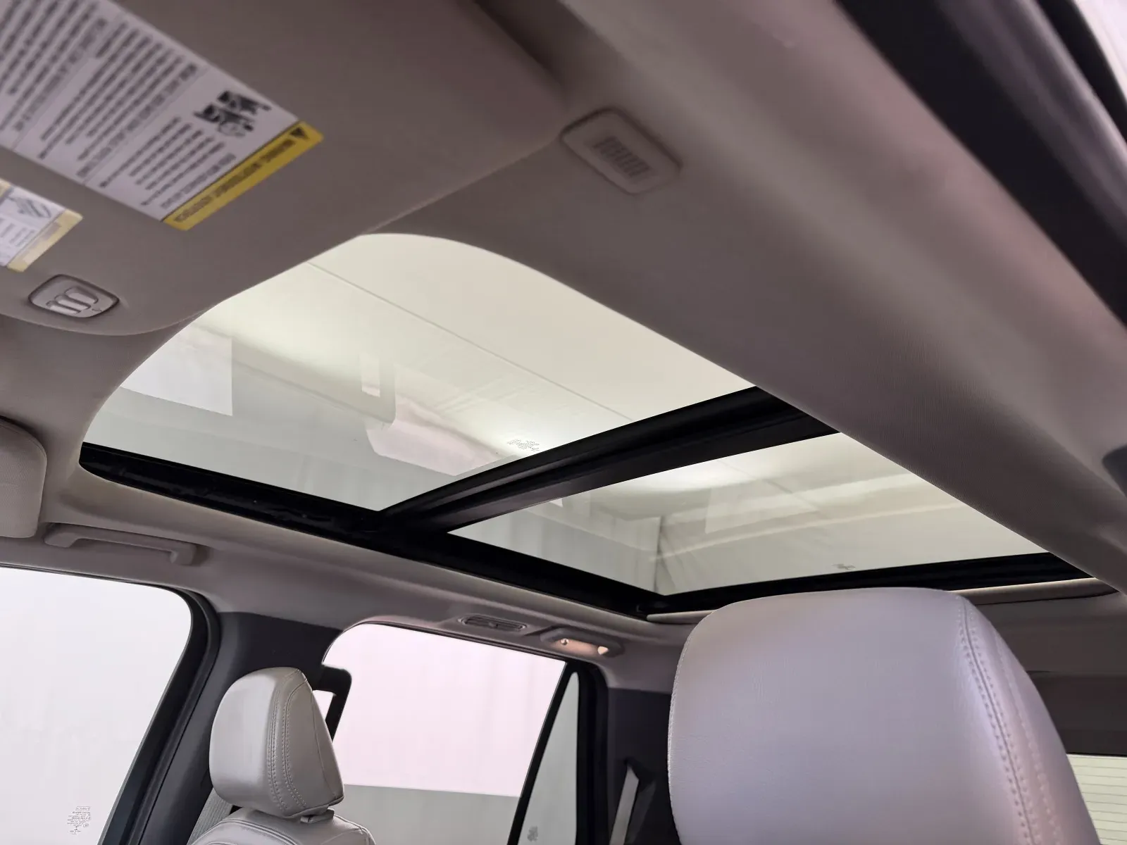 Ford Expedition photo 8
