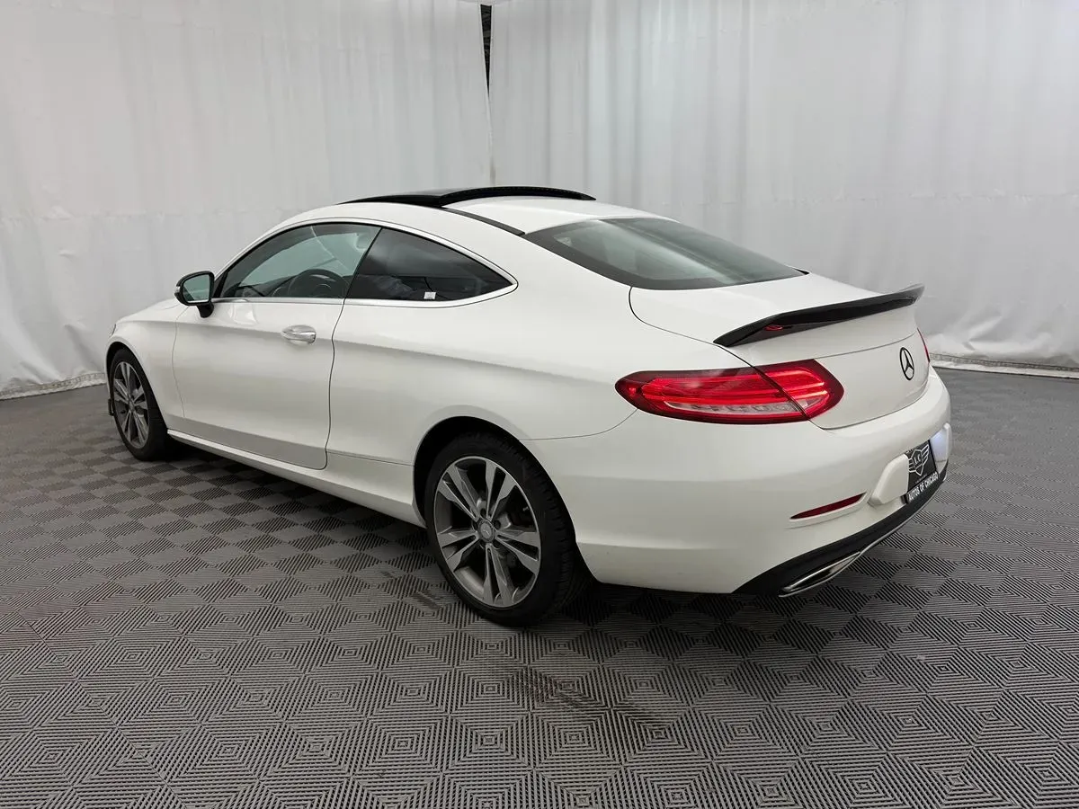 Mercedes-Benz C-Class photo 6