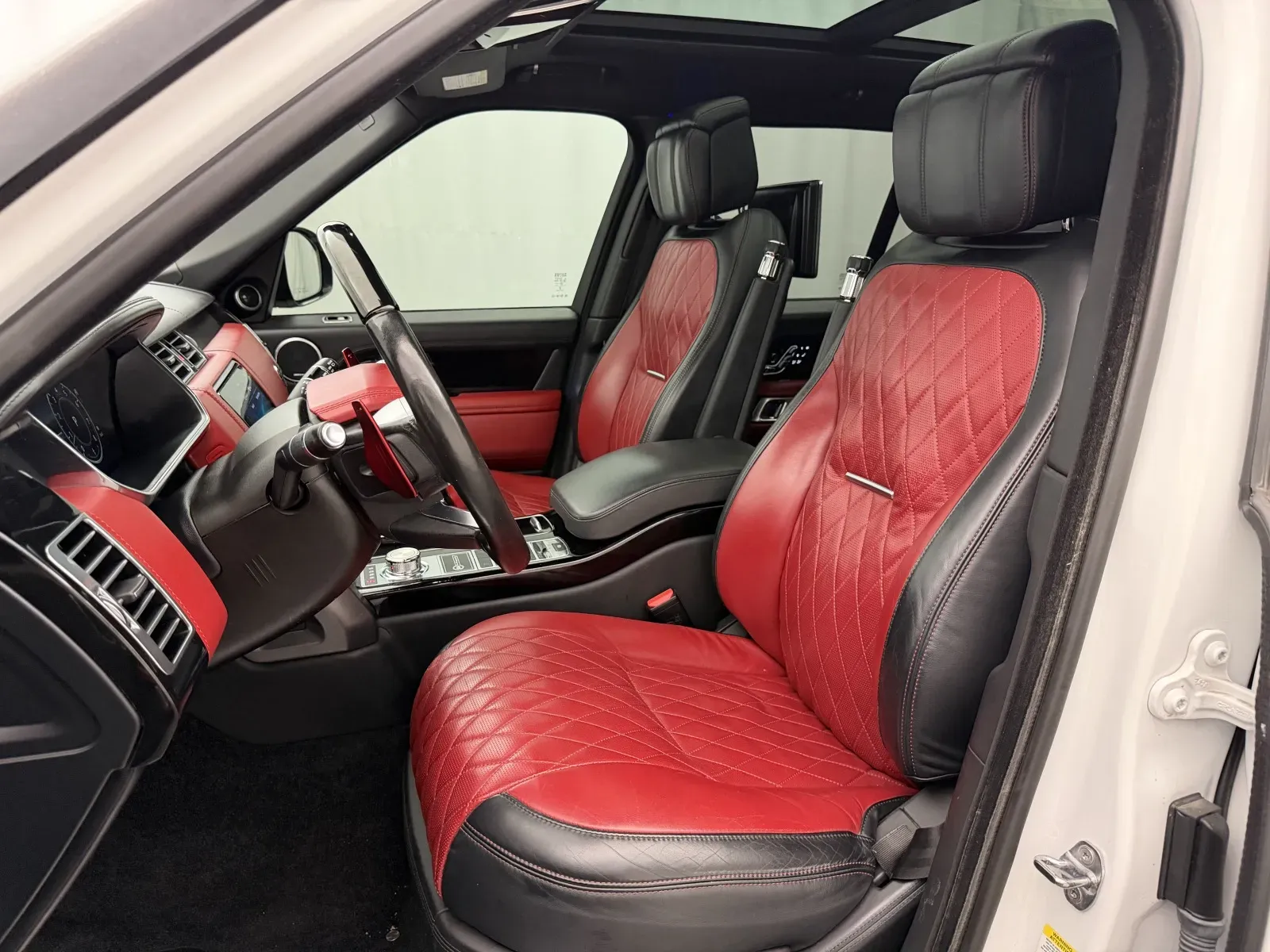 Land Rover Range Rover photo 12