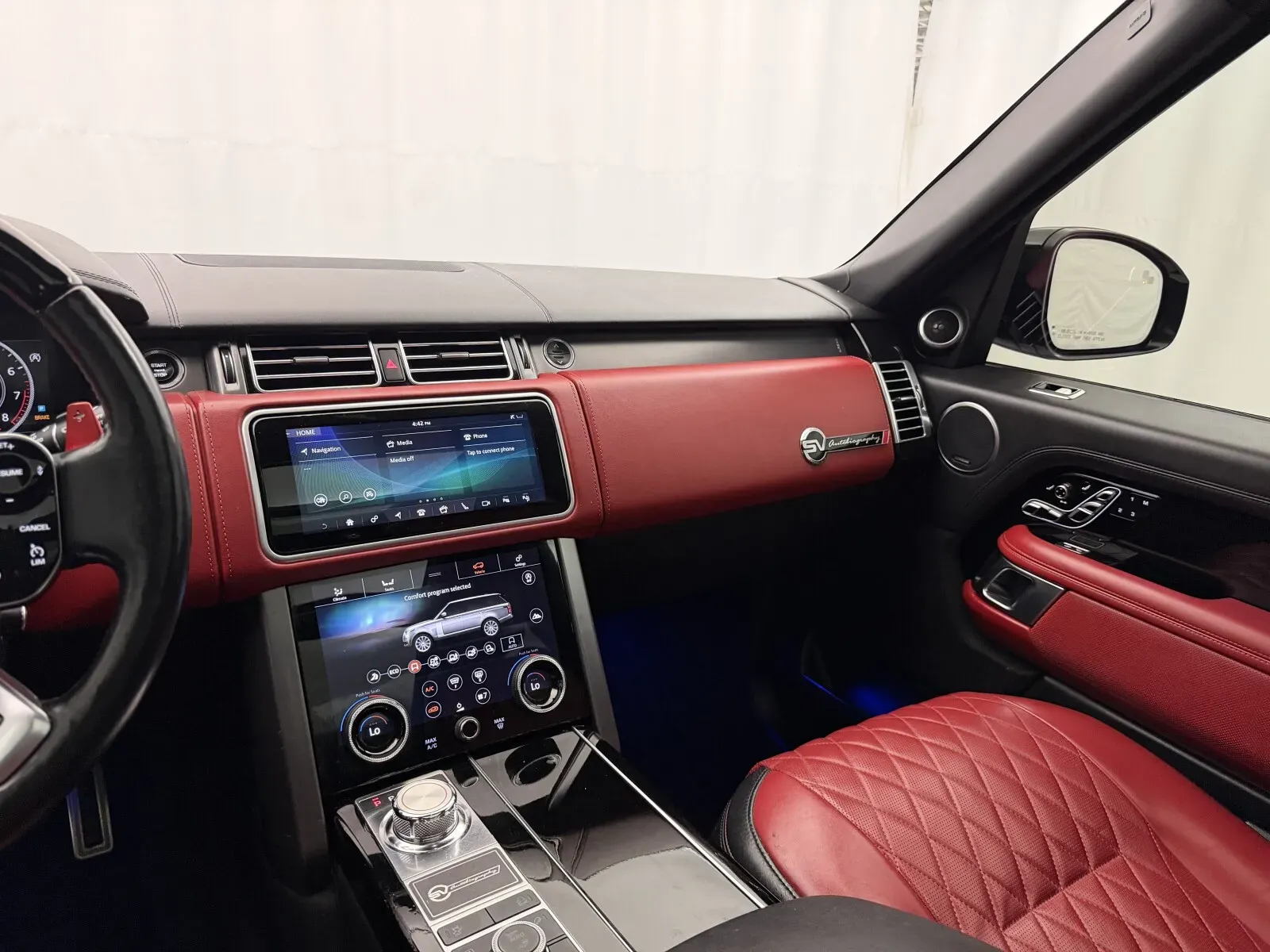 Land Rover Range Rover photo 26