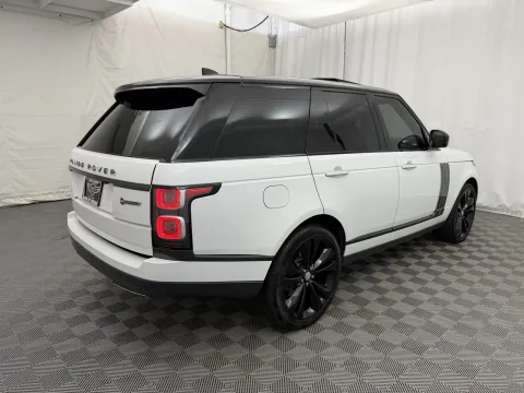More photos of 2018 Land Rover Range Rover SV Autobiography Dynamic at Autos of Chicago, IL