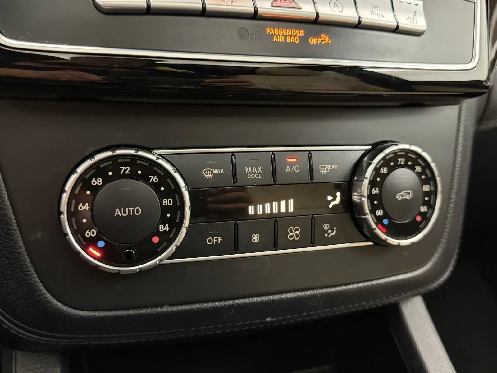 Mercedes-Benz GLE photo 35