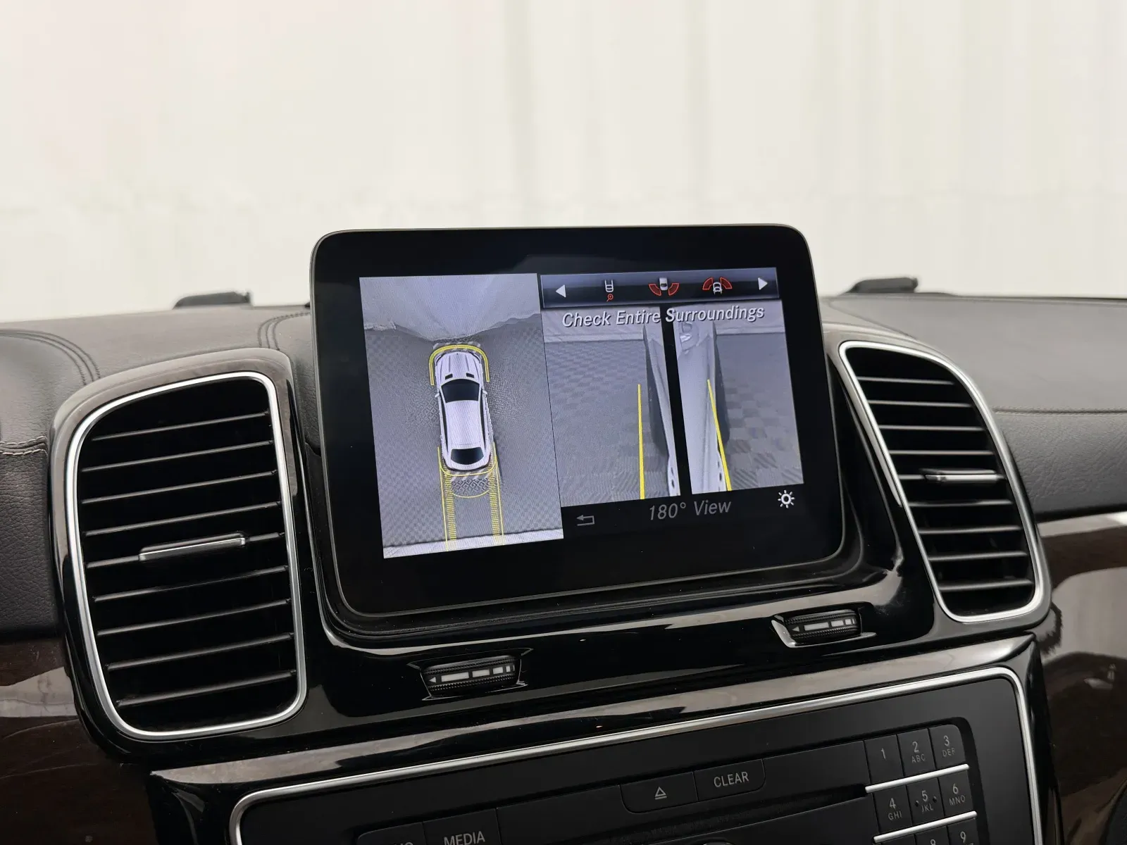 Mercedes-Benz GLE photo 22