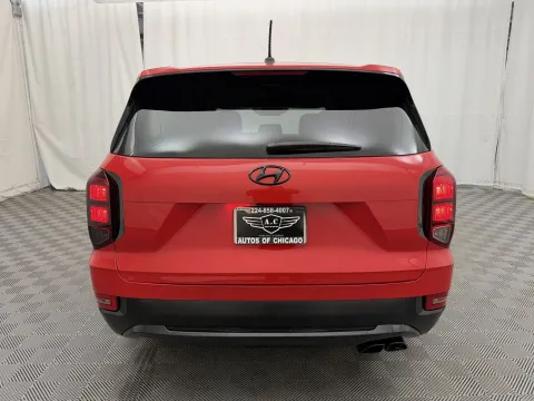 More photos of 2022 Hyundai Palisade SE at Autos of Chicago, IL