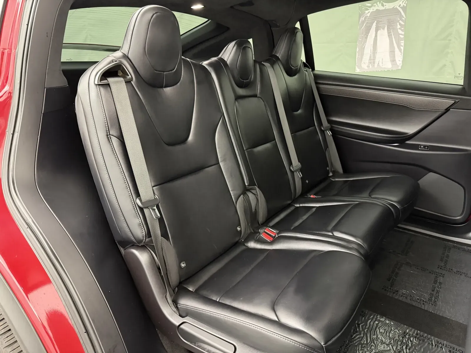 Tesla Model X photo 20