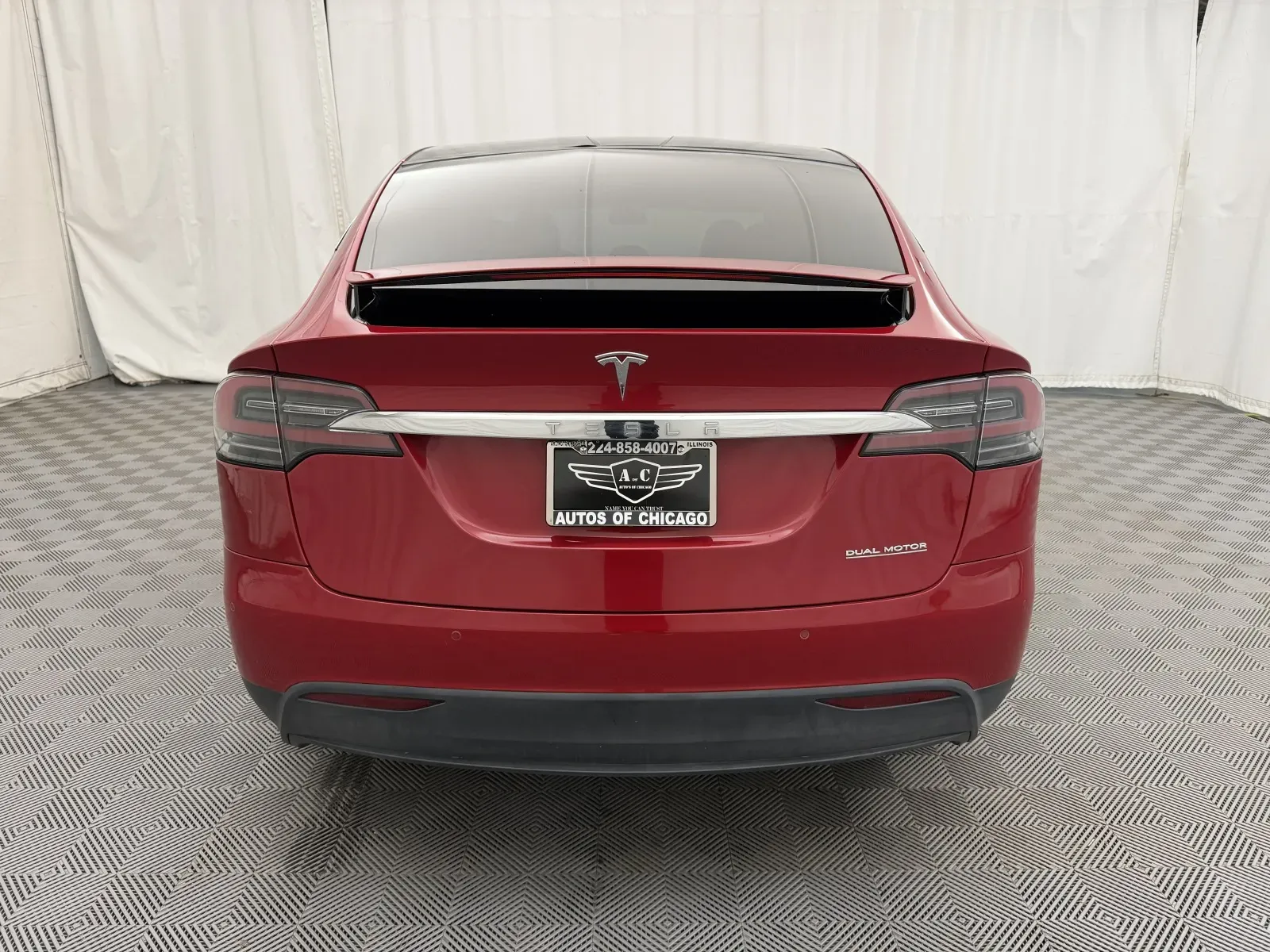 Tesla Model X photo 6