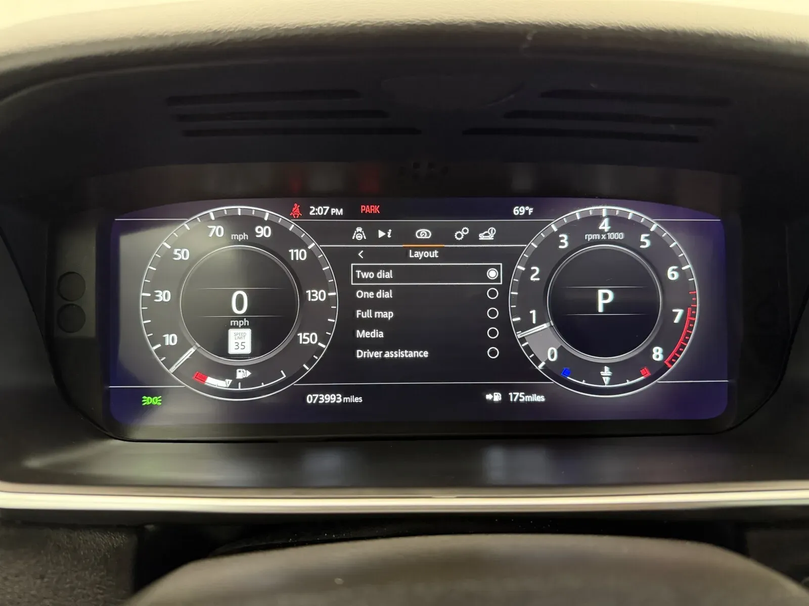 Land Rover Range Rover Sport photo 11