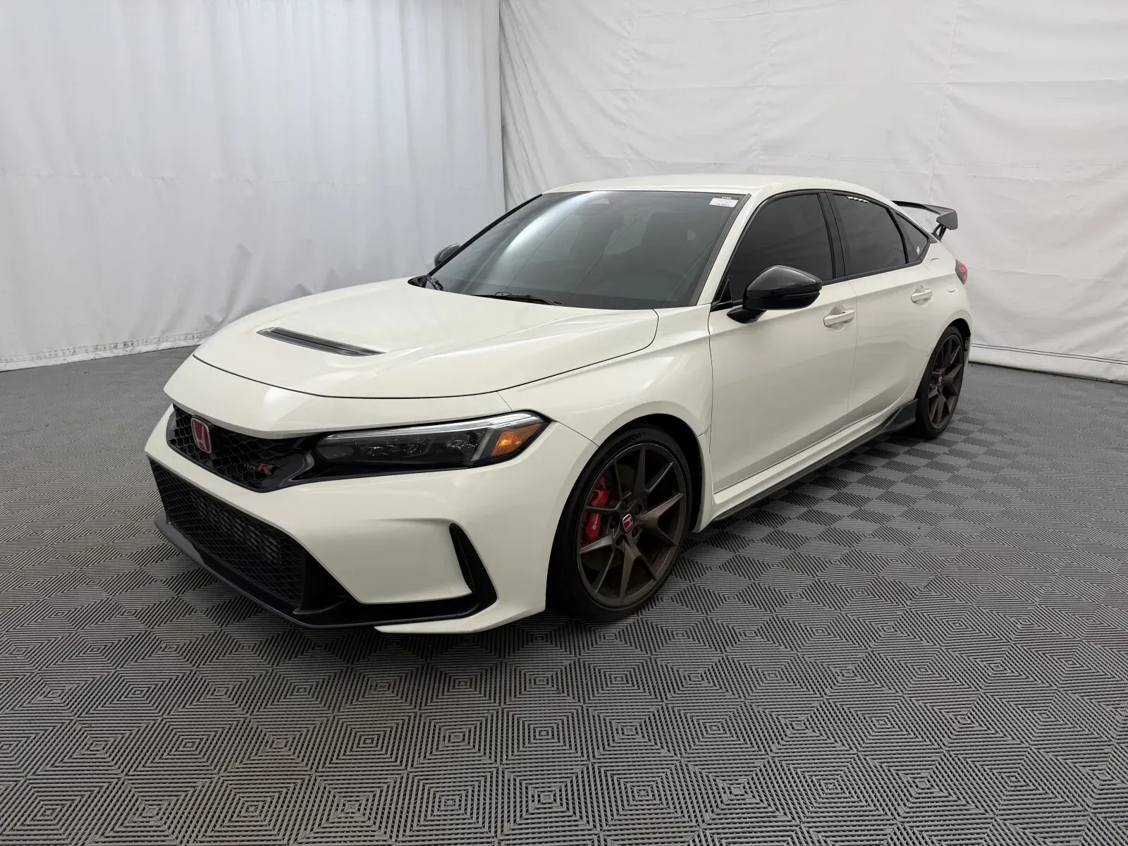 Honda Civic Type R photo 2