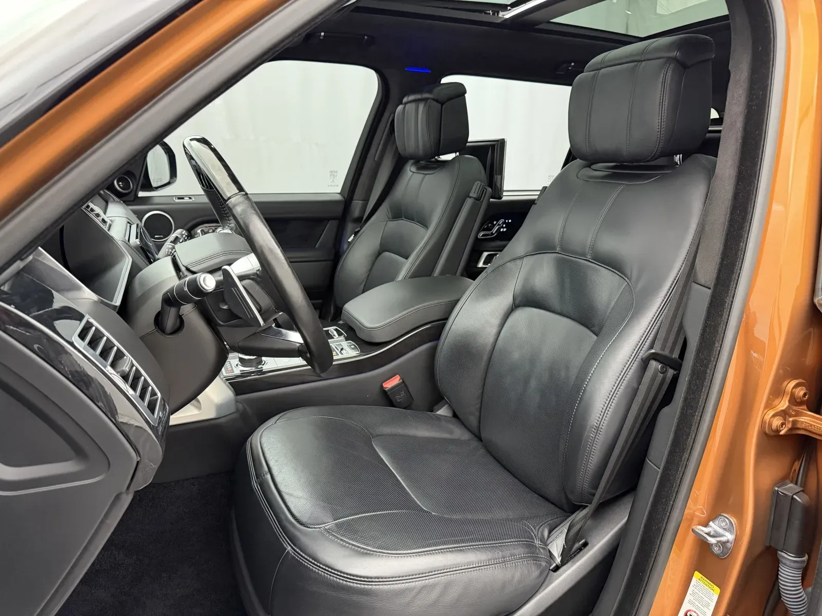 Land Rover Range Rover photo 10