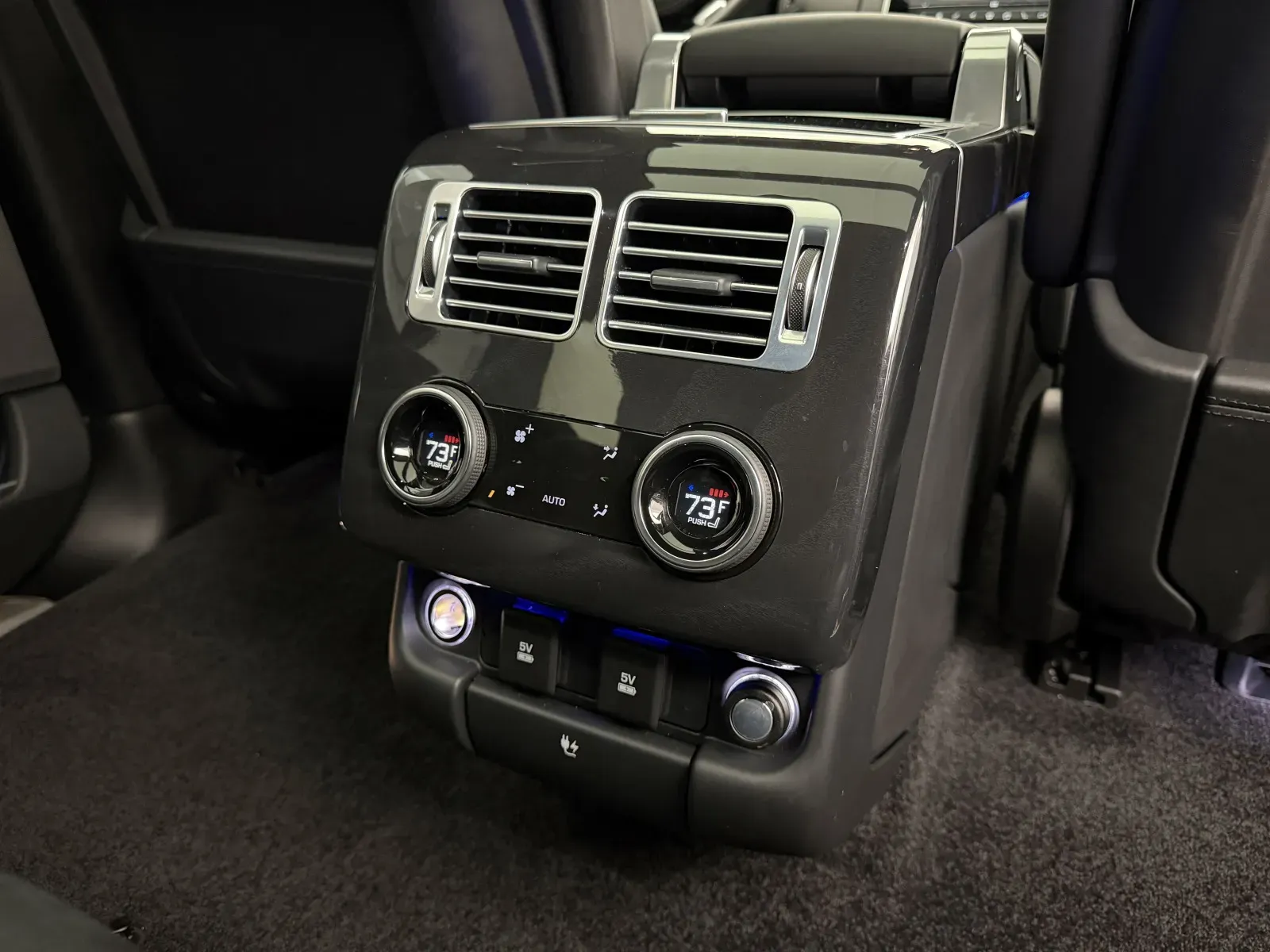 Land Rover Range Rover photo 59
