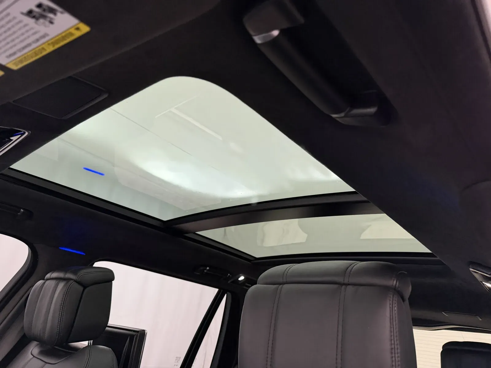 Land Rover Range Rover photo 9