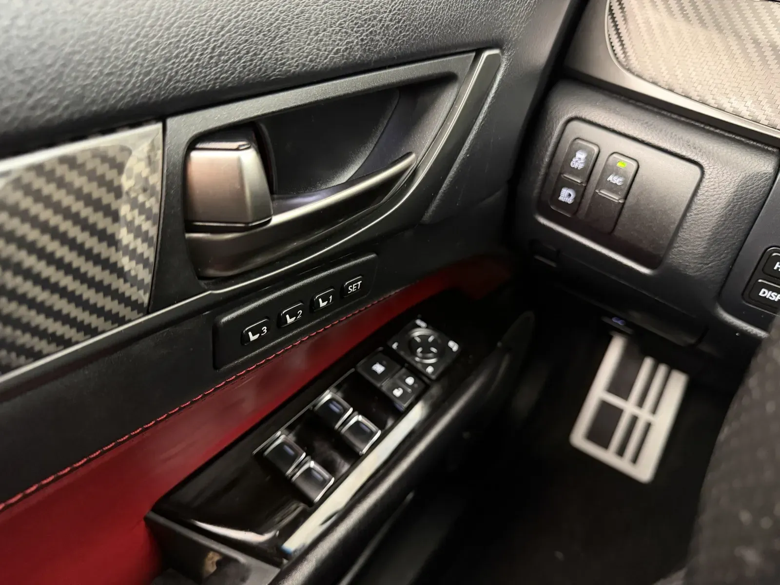 Lexus GS photo 16