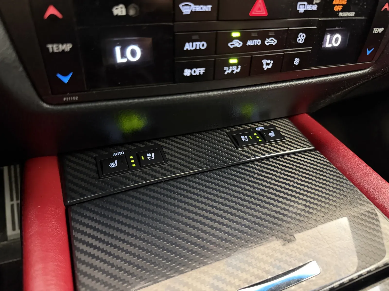 Lexus GS photo 27
