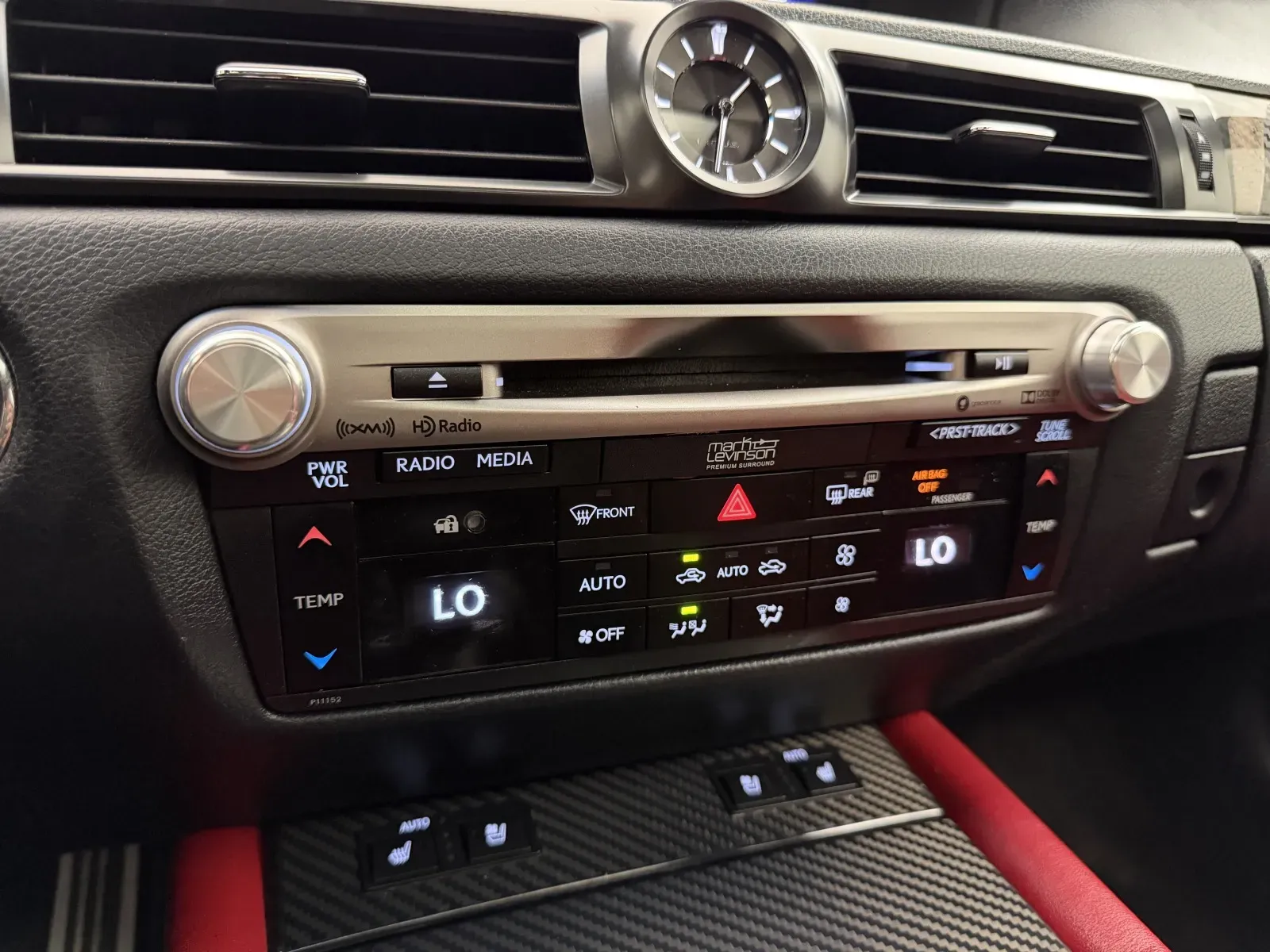 Lexus GS photo 25