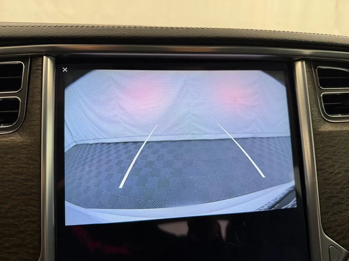 Tesla Model S photo 15